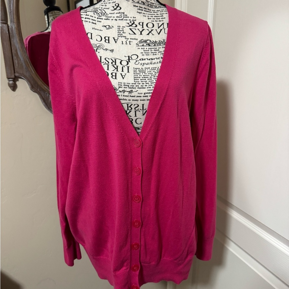 Lane Bryant Hot Pink V-Neck Button-Front Cardigan | Plus Size 18/20 Classic Knit